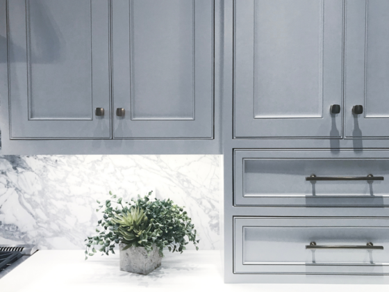 Cabinet Storage Solutions That Eliminate Clutter